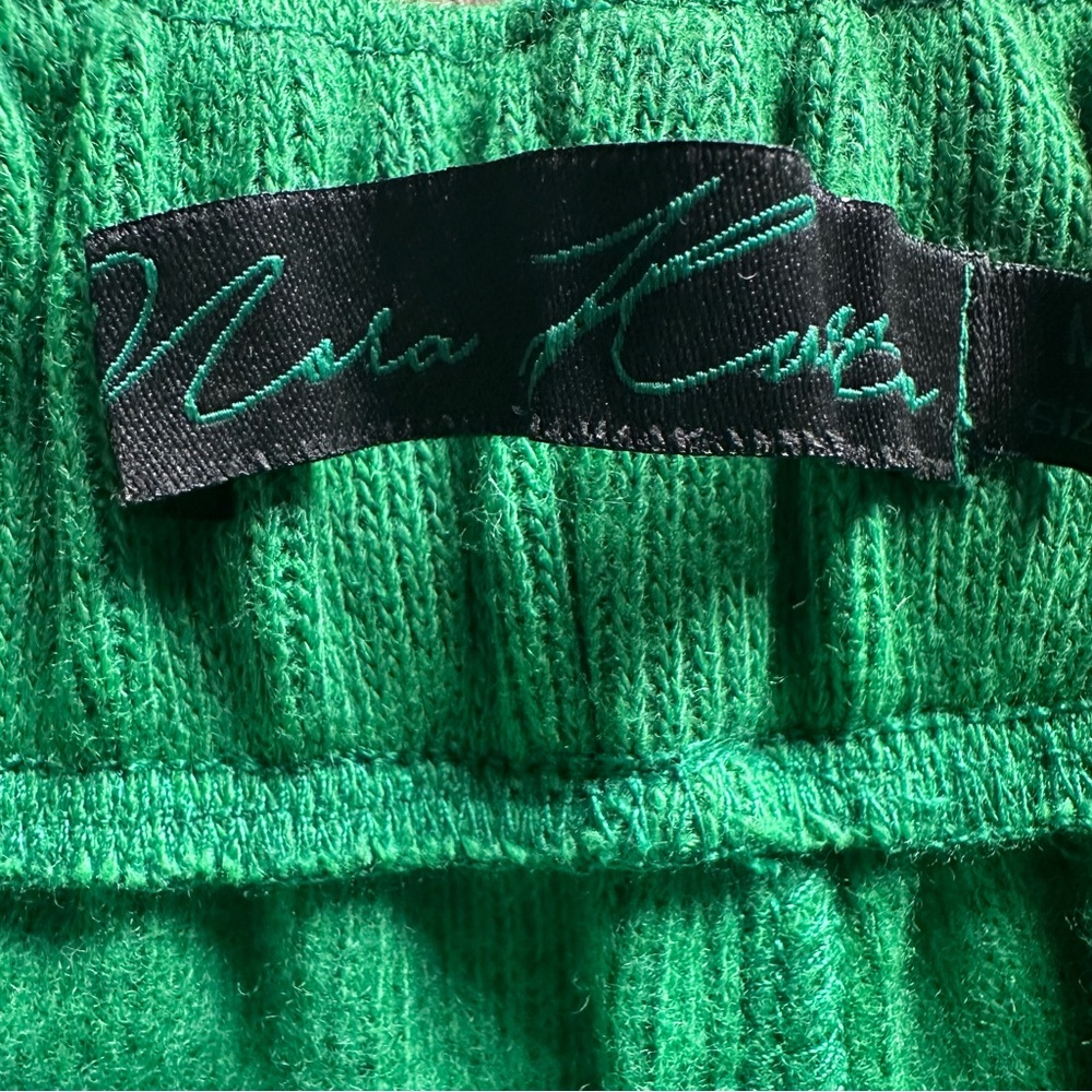 ✨Emerald Green Angora Blend Knit Set | Asymmetrical Top + Wide-Leg Pants Size M✨ - Picture 16 of 16